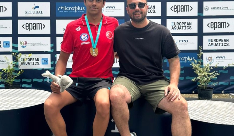 Berk Boz Avrupa Üçüncüsü, Gururumuz Oldu!