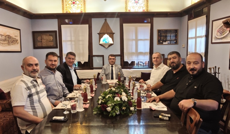 Bursa İskender Kebap: Tarih ve Lezzet Buluşması