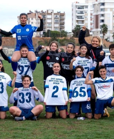 Kadın Futbolunda Tarihi Başarı: Namağlup Lider!