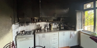 Isparta’da Ev Yangını: 1 Kişi Hastaneye Kaldırıldı