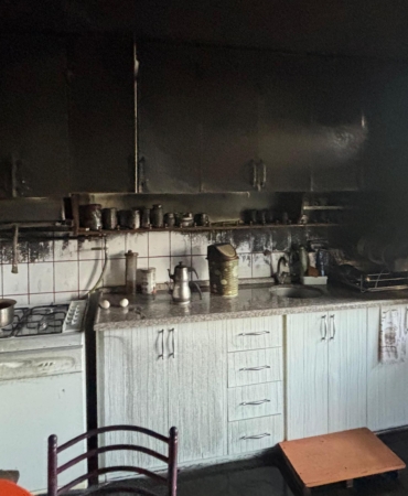 Isparta’da Ev Yangını: 1 Kişi Hastaneye Kaldırıldı