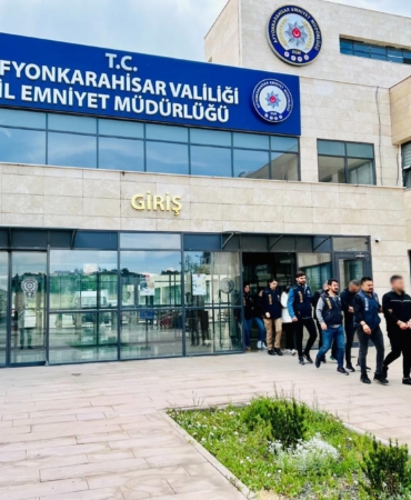 9 İlde Dolandırıcılık Operasyonu: 13 Tutuklama!
