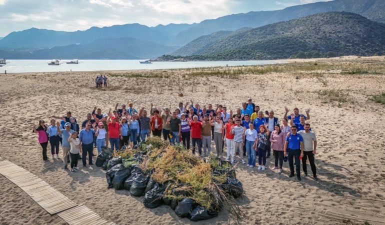 Çayağzı Sahili’nde 45 Ton Atık Temizlendi!