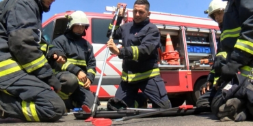 Antalya’da Yılan Panik! İtfaiye Günlük 15 Yılan Çıkarıyor