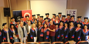 MAKÜ’de Mezunlar Biniş Giyme Coşkusu