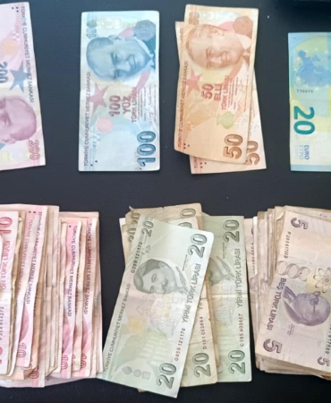 Sandıklı’da Çocuk Dilencilere Operasyon: 1950 TL Ele Geçirildi