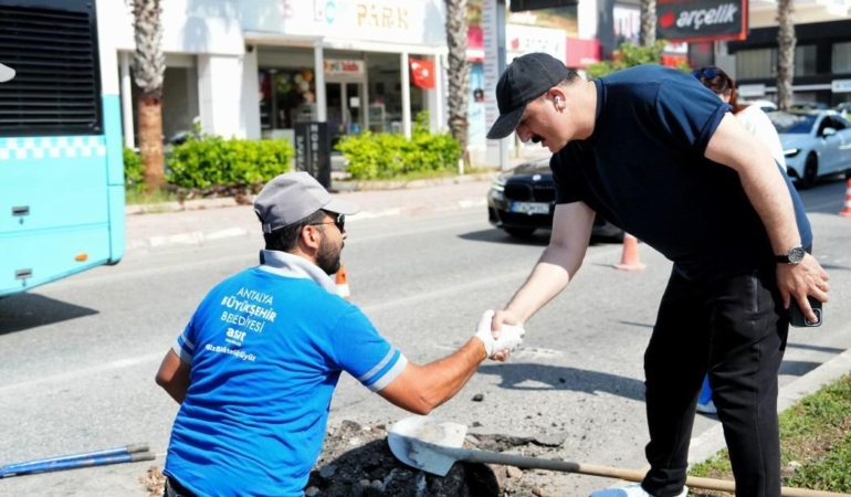 Başkan Kotan, Yürüyüşte Bayram Coşkusu Yaşadı!