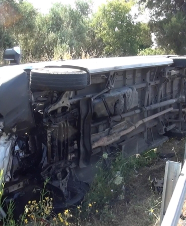 Manavgat’ta Tur Minibüsü Devrildi: 5 Yaralı