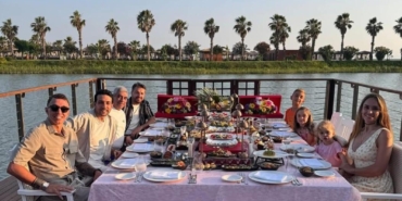 Muslera Ailesiyle Antalya’da Tatil Keyfi Yaşıyor!