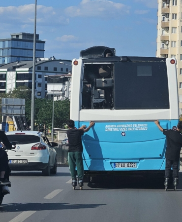 Antalya’da Patenli Çocukların Tehlikeli Yolculuğu