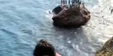 Falezlerden atlayan genç ağır yaralandı!