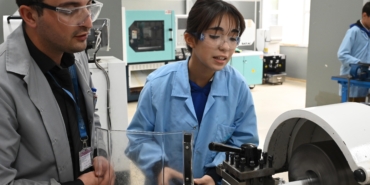 Kız Öğrenciler “Erkek İşi” Mesleklerde Yükseliyor!