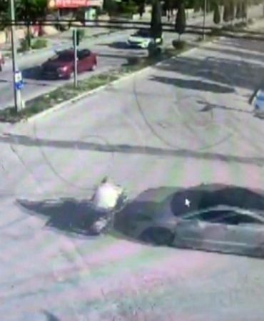 Motosiklet Kazasında Takla Atan Sürücü Yaralandı!