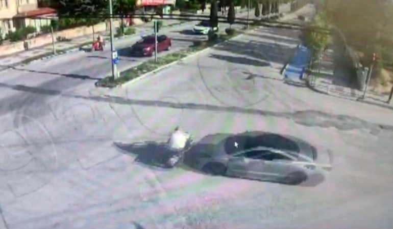 Motosiklet Kazasında Takla Atan Sürücü Yaralandı!