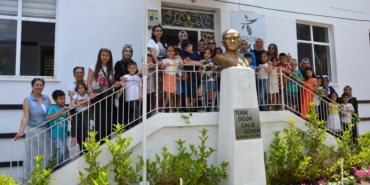 Çocuklar İpek Evi’nde İpek Böceğiyle Tanıştı!