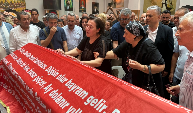 Gazeteci Zeki Özer, Son Yolculuğuna Uğurlandı