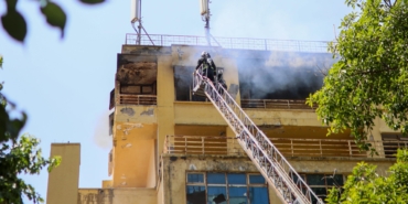 Antalya’da Atıl Televizyon Binasında Yangın!