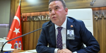 Ferdi Zeyrek, Antalya’da Unutulmadı!