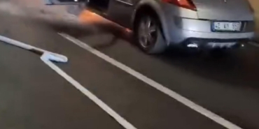 Tüneldeki Yangın Panik Yarattı! Otomobil Alev Aldı