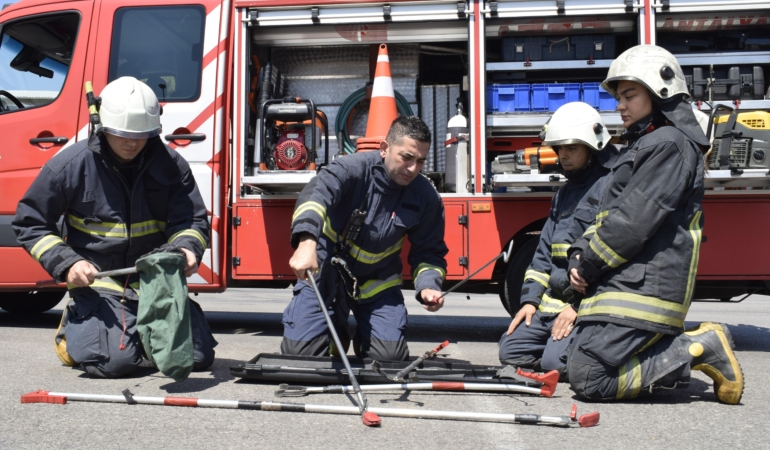 Süt Yılanları Evleri Cezbediyor, Dikkat!