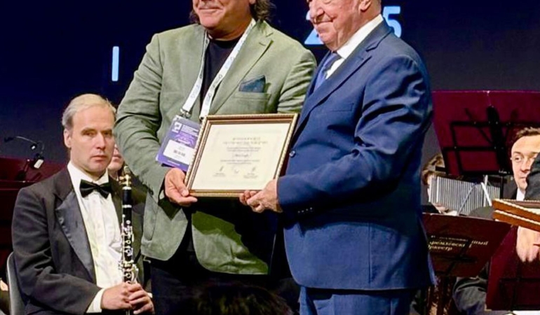 Prof. Asoğlu’na Rusya’dan Onursal Üyelik