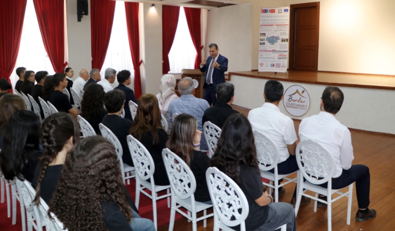 Sosyal Arabuluculuk Projesi Burdur’da Tanıtıldı