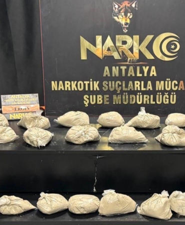 Antalya’da 15 Kilogram Eroinle Uyuşturucu Operasyonu
