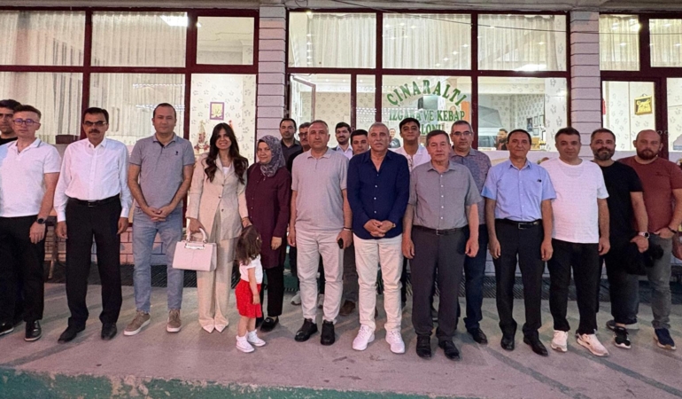 Kaymakam Topuz, Çay’a veda etti!