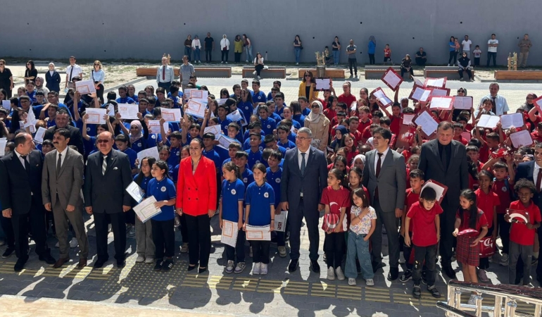 Burdur’da 42 Bin Öğrenci Karnesini Aldı!