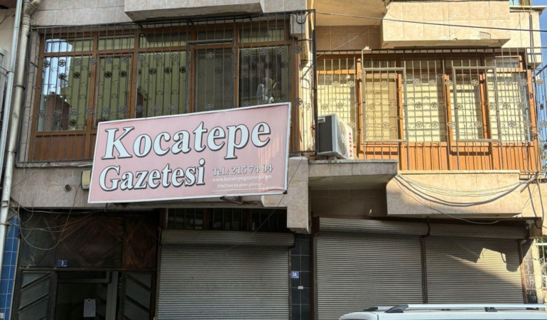 Gazete Binası Mühürlendi, Hak Arayışı Sürüyor!