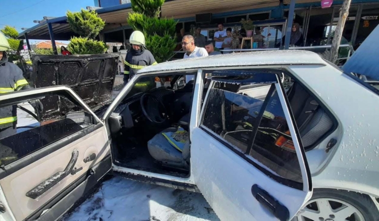 Seyir Halindeki Otomobilde Yangın Panik Yarattı!