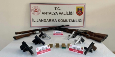 Serik’te Ruhsatsız Silah Operasyonu: 6 Gözaltı!