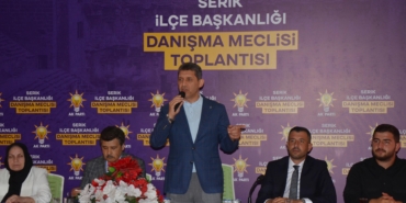 AK Parti Serik’te Yerel Seçim Stratejilerini Belirledi