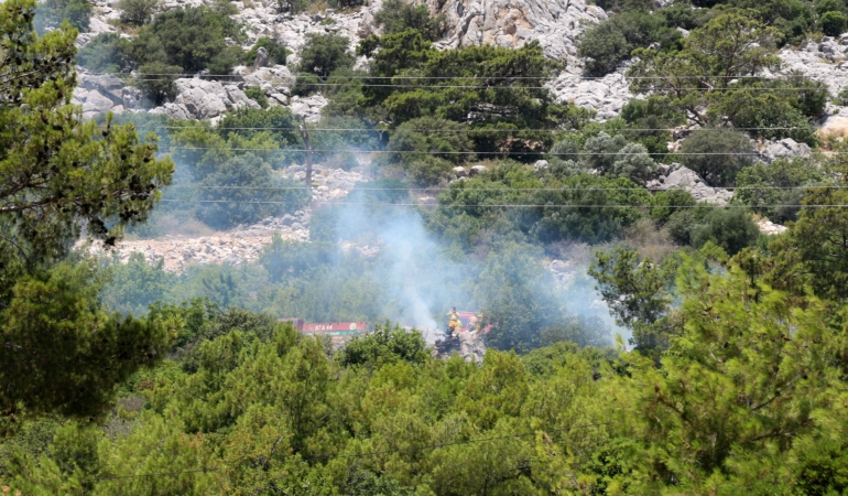 Antalya’da Orman Yangını Kısa Sürede Kontrol Altında