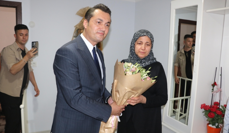 Kaymakam Öztürk’ten Şehit Ailesine İlk Ziyaret