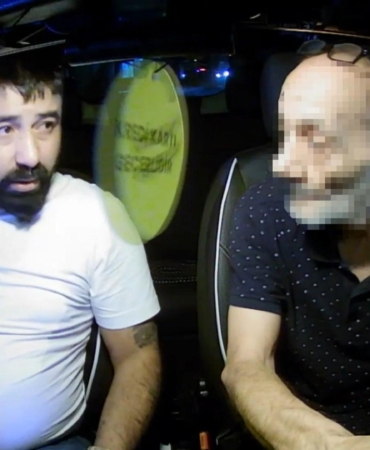 Taksiyi gasbedip kaza yapan yolcu yakalandı!