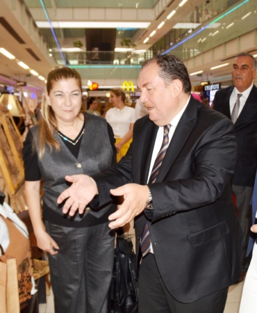 Antalya’da Deri Sanatı Sergisi Büyük İlgi Gördü