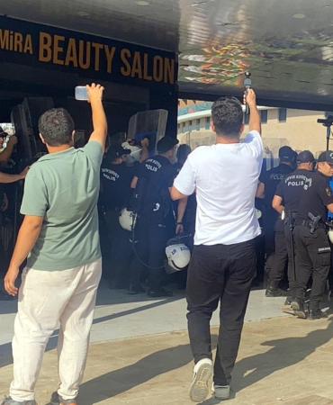 Antalya’da Kaçak Yapı Yıkımında Arbede Çıktı!