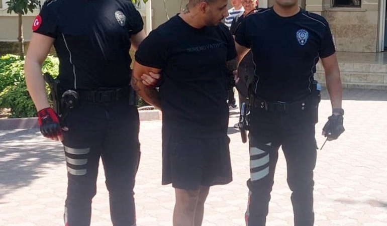 Yalan Kimlik ile Yakalandı: 118 Suçtan Aranıyor!