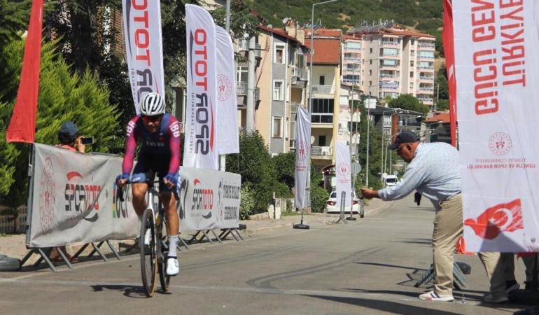 Eğirdir’de Türkiye Yol Şampiyonası Coşkusu!