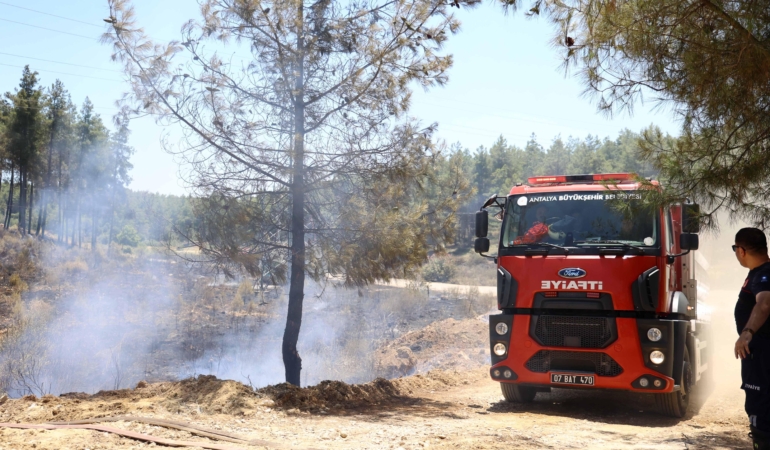 Antalya’da Orman Yangınlarına Hızlı Müdahale!