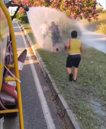 Manavgat’ta Çocuklara Su Eğlencesi!