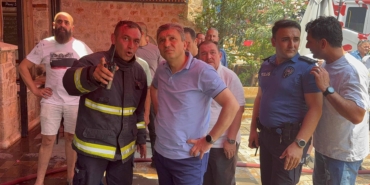 Antalya Kaleiçi’nde Yangın: 3 Bina Zarar Gördü!