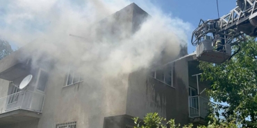 Burdur’da Yangın: Evin Salonunda Büyük Hasar!