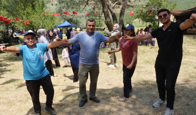 Mezergediği Yaylası’nda Renkli Şenlik Coşkusu!