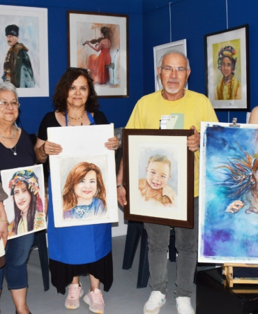 Antalya’da Kadın Ressamlar Suluboya ile Büyülüyor