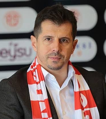 Büyük iddia. Emre kalmak istemiyor