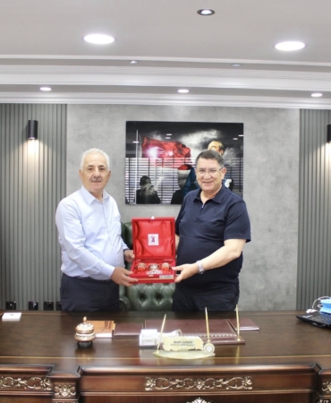 Adlıhan Dere’den Erzincan ESOB’a Nazik Ziyaret