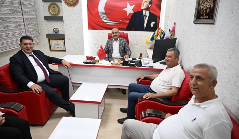 Finike Esnafından Cihangir Kolak’a Ziyaret!