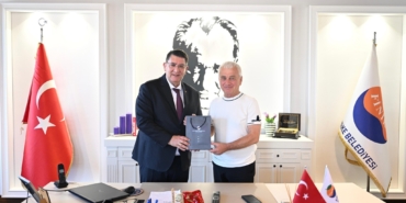 Finike Esnafı, Başkan Geyikçi’yi Ziyaret Etti!